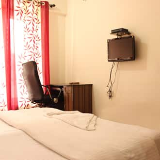 Standard Vista Service Apartment (Powai) Nr D-Mart, Mumbai 3